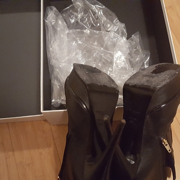 Yves Saint Laurent Shoes - YSL vintage woman booties black